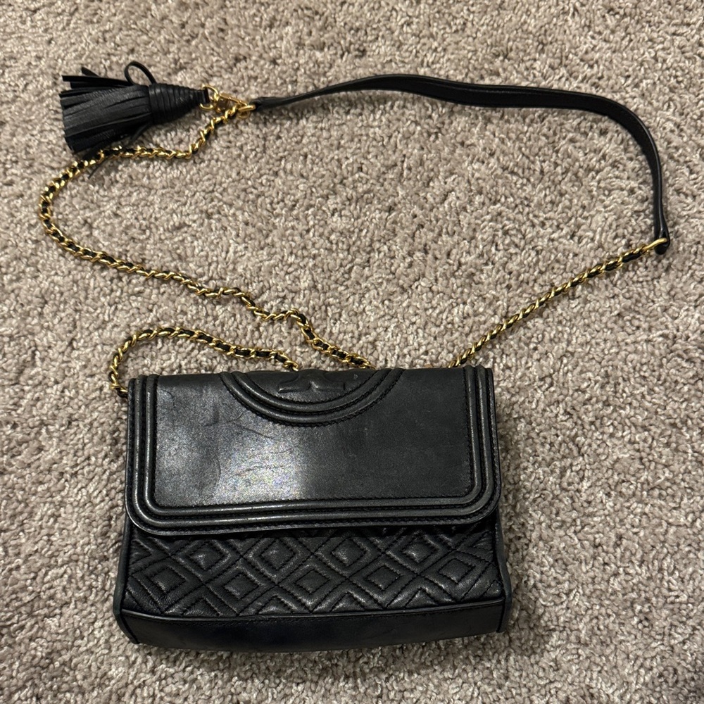 Elegant Black Crossbody Bag